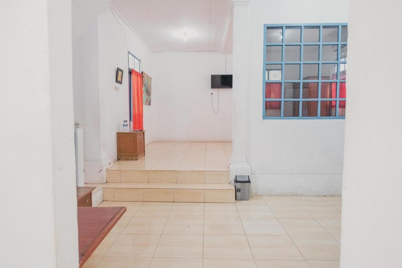 Reddoorz Near Pantai Florida Anyer Serang Exterior photo