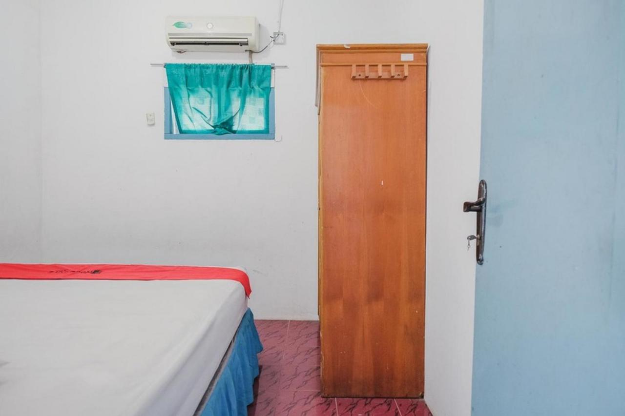 Reddoorz Near Pantai Florida Anyer Serang Exterior photo