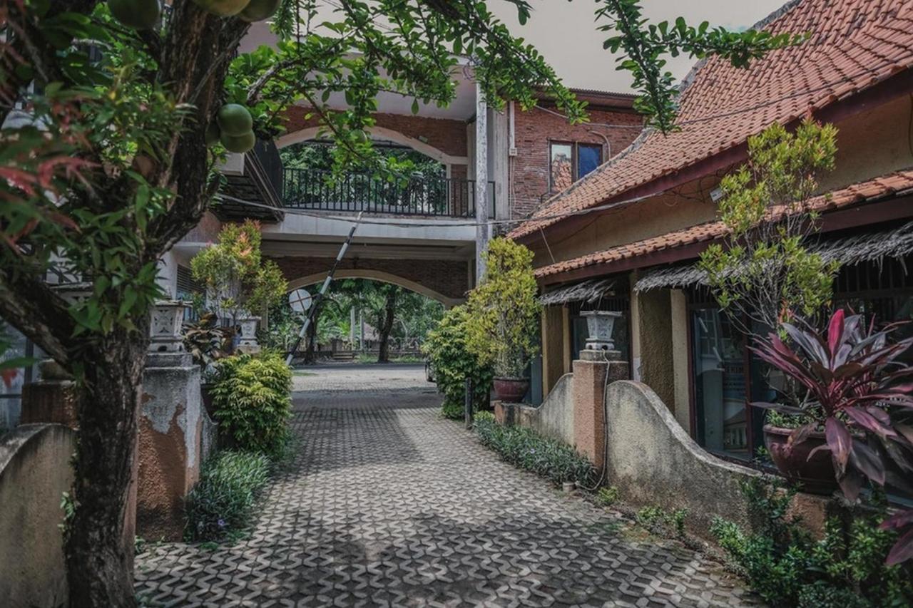 Reddoorz Near Pantai Florida Anyer Serang Exterior photo