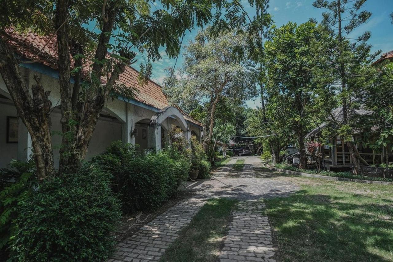 Reddoorz Near Pantai Florida Anyer Serang Exterior photo