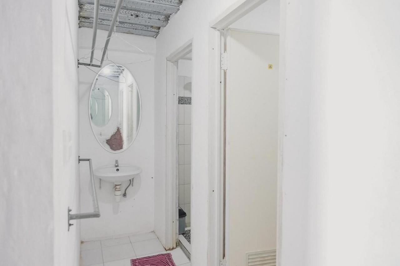 Reddoorz Near Pantai Florida Anyer Serang Exterior photo